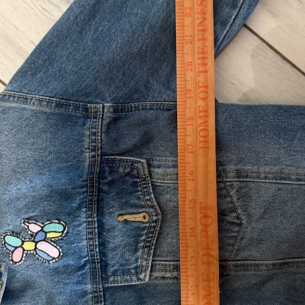 Y2K Forever 21 Women L Jacket LightWash Denim Embroidered Balloon Dog Crop - Picture 3 of 9